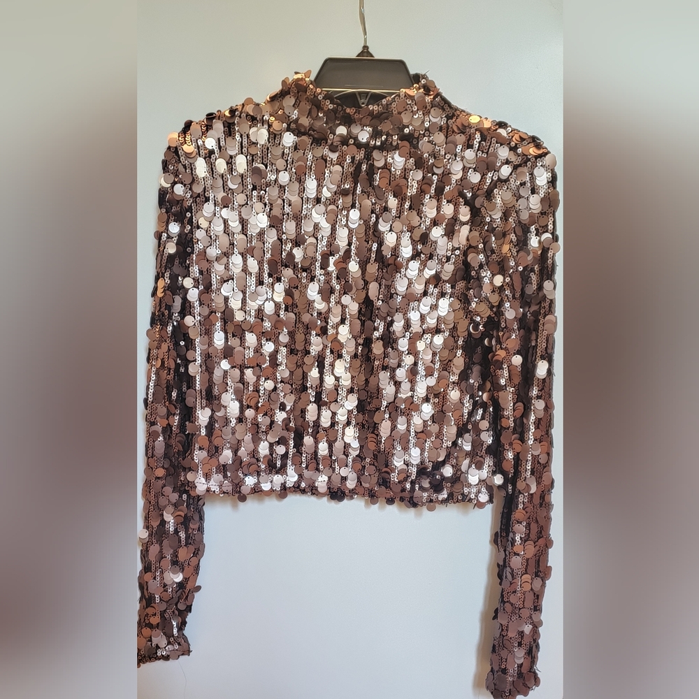 DKNY long sleeve sequenced cooper crop top